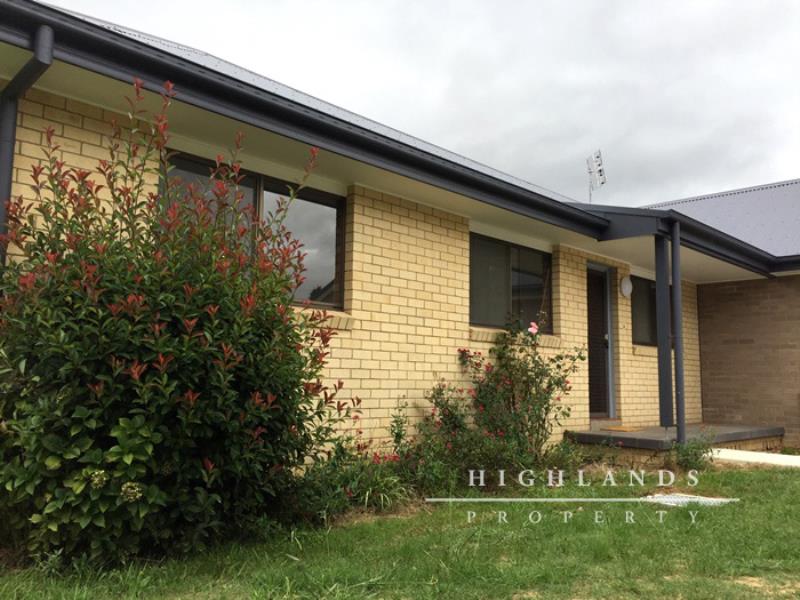 4/4 Spring Street, Mittagong, NSW 2575