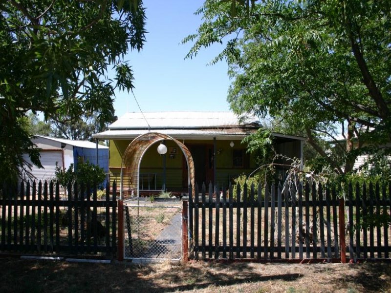 29 Gray Street, Nyah West, Vic 3595 - Property Details 29 Gray Street, Nyah West, Vic 3595