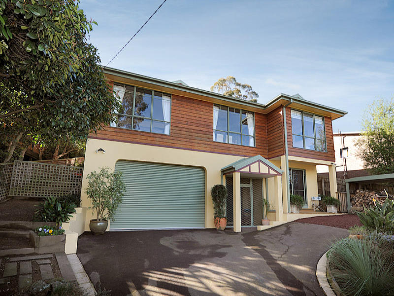38 Illawarra Avenue, Rowville, Vic 3178 Property Details