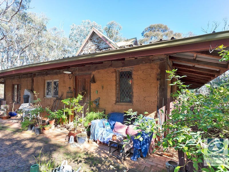 Property 131360594, Myrtleford, Vic 3737 Property Details