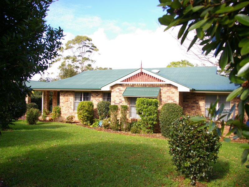 54 Kings Lane, Maleny, Qld 4552 Property Details