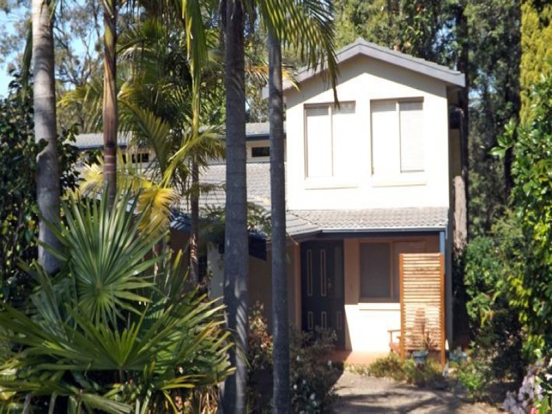 35 Clyde Street, Mollymook, NSW 2539 Property Details