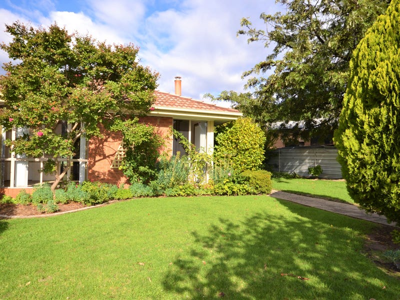 4 Wallace Street, Mount Beauty, VIC 3699