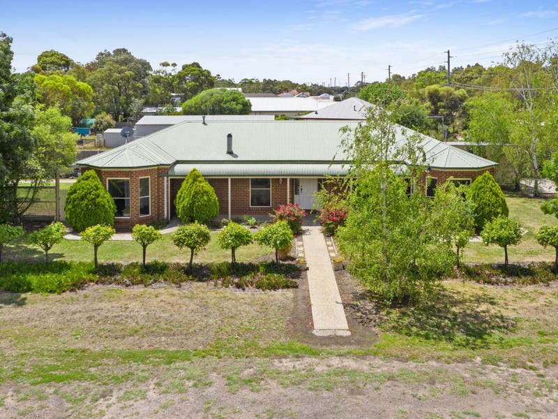 43 Hopkins Street, Winchelsea, Vic 3241 House for Sale realestate