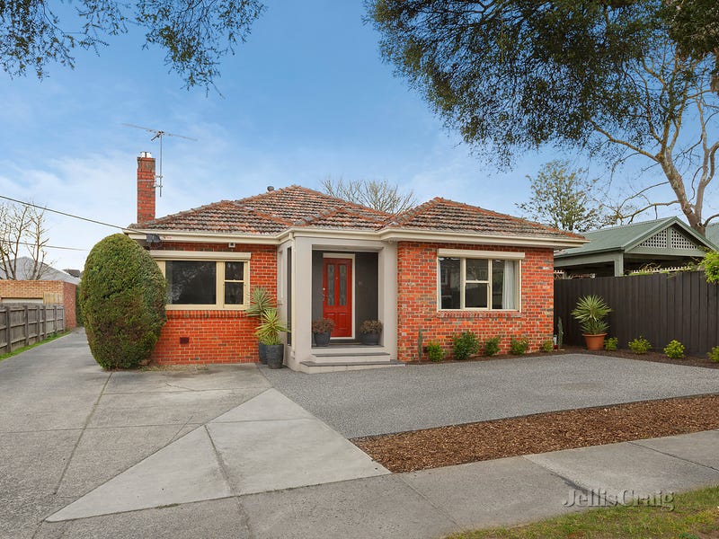 1/141 Surrey Road, Blackburn, Vic 3130 Property Details