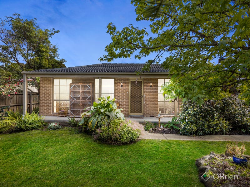32 Huntingdon Avenue, Bayswater North, VIC 3153