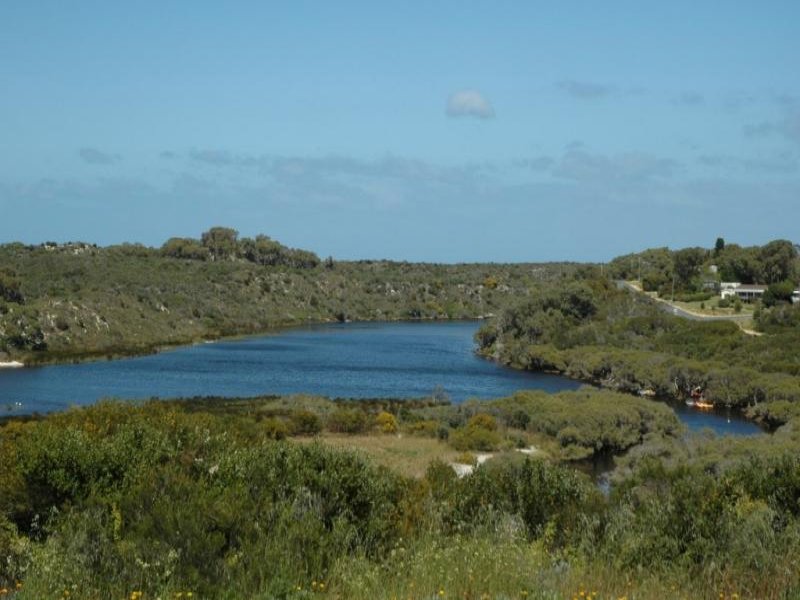 45 Moore River Drive, Guilderton, WA 6041