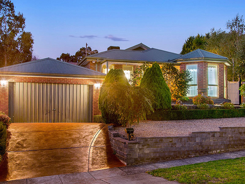 29 Kamarooka Drive, Wattle Glen, VIC 3096