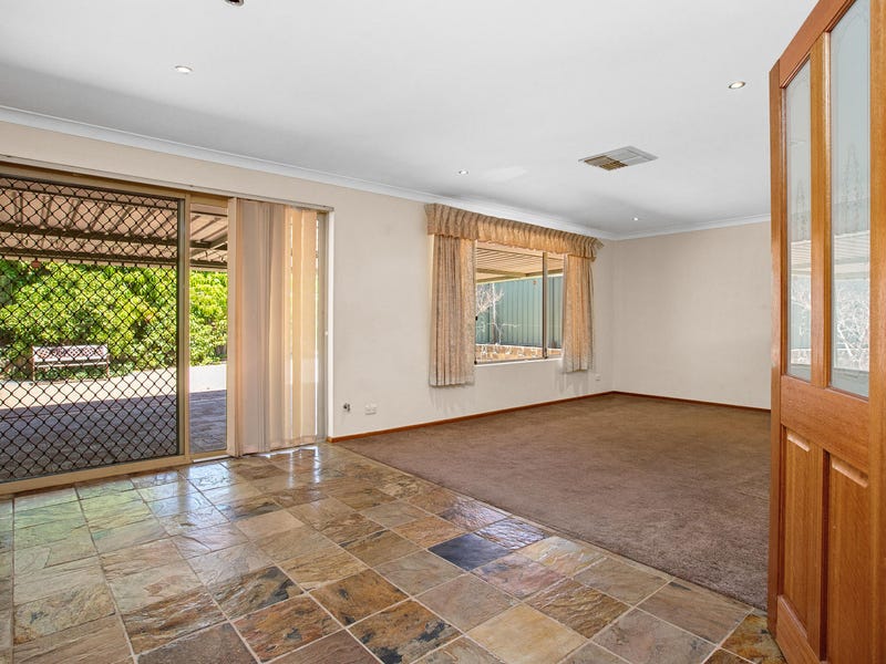 11 Bilby Place, Gosnells, WA 6110 Property Details