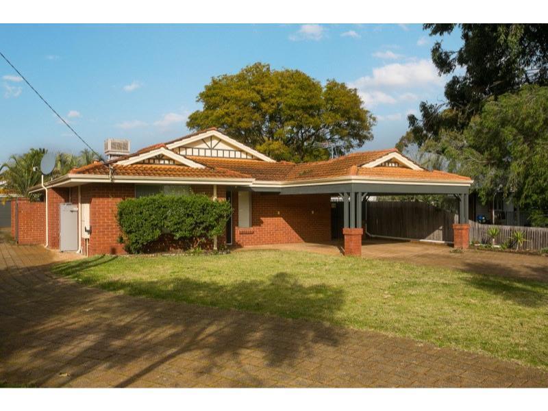 74 Cleopatra Street, Palmyra, WA 6157 Property Details