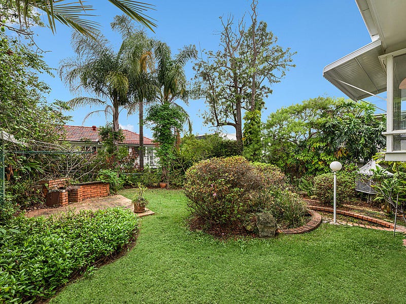 35 Waratah Avenue, Carina, Qld 4152 Property Details