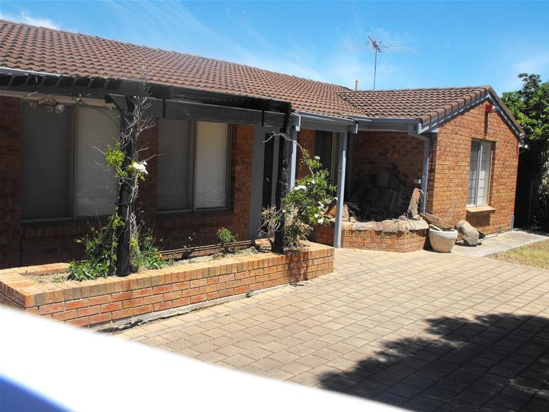 69 Barramundi Drive, Hallett Cove, SA 5158