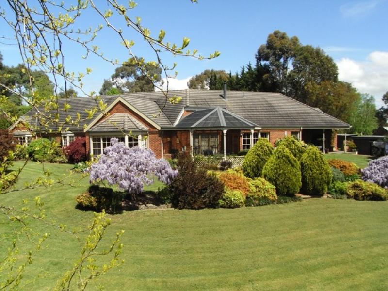 94 Rulemount Road, Warragul, Vic 3820 Property Details