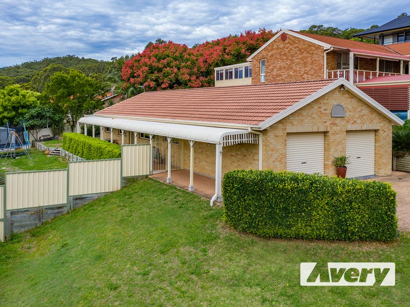 7 Magnolia Court, Toronto, NSW 2283