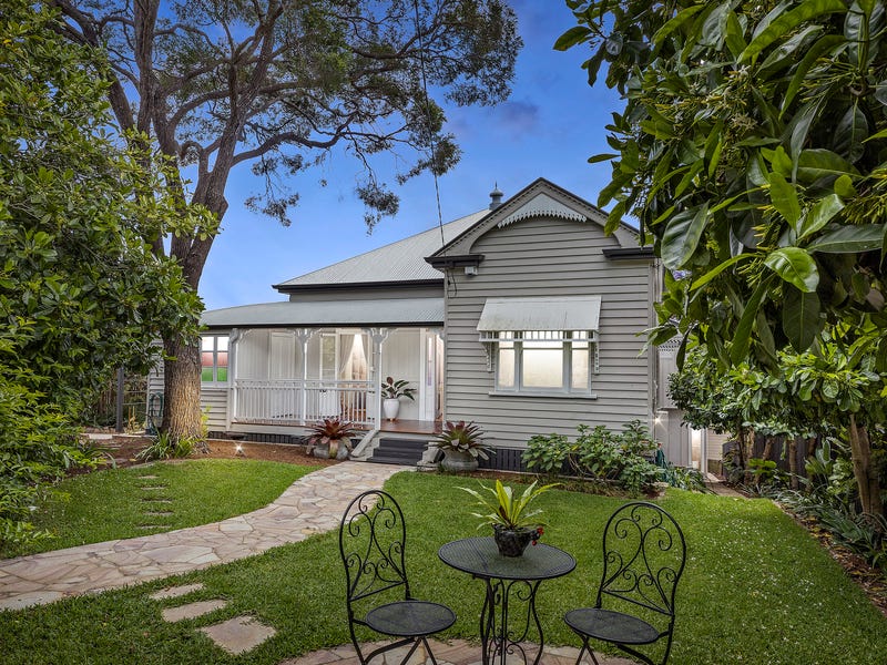 15 Glenrosa Road, Red Hill, QLD 4059