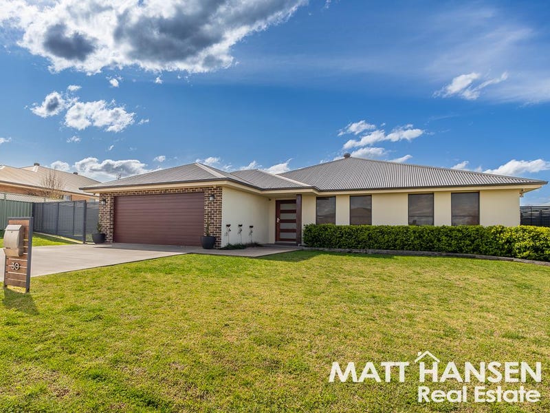 30 Holmwood Drive, Dubbo, NSW 2830 Property Details