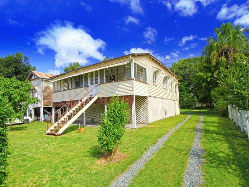 126 Upper Dawson Road, The Range, QLD 4700