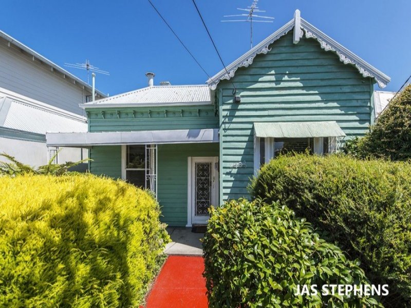 13 Macquarie Street, Williamstown, Vic 3016 - Property Details