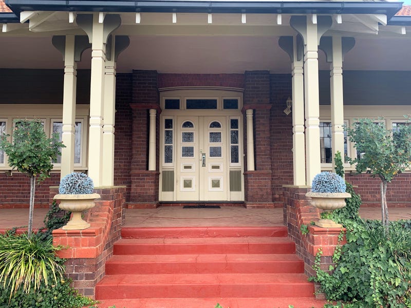 6 Auburn Street, Goulburn, NSW 2580