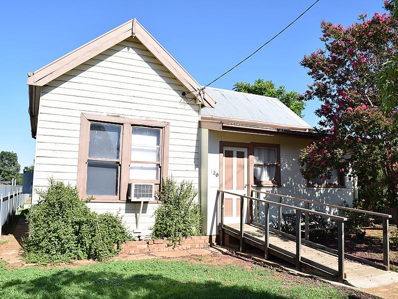 Houses for Sale in Parkes, NSW 2870 Pg. 5