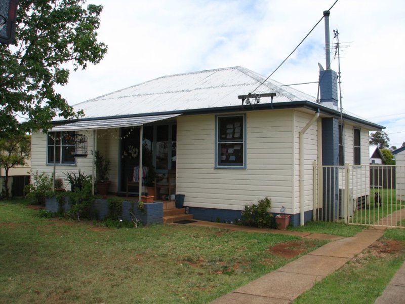 102 Anthony Road, Tamworth, NSW 2340 Property Details