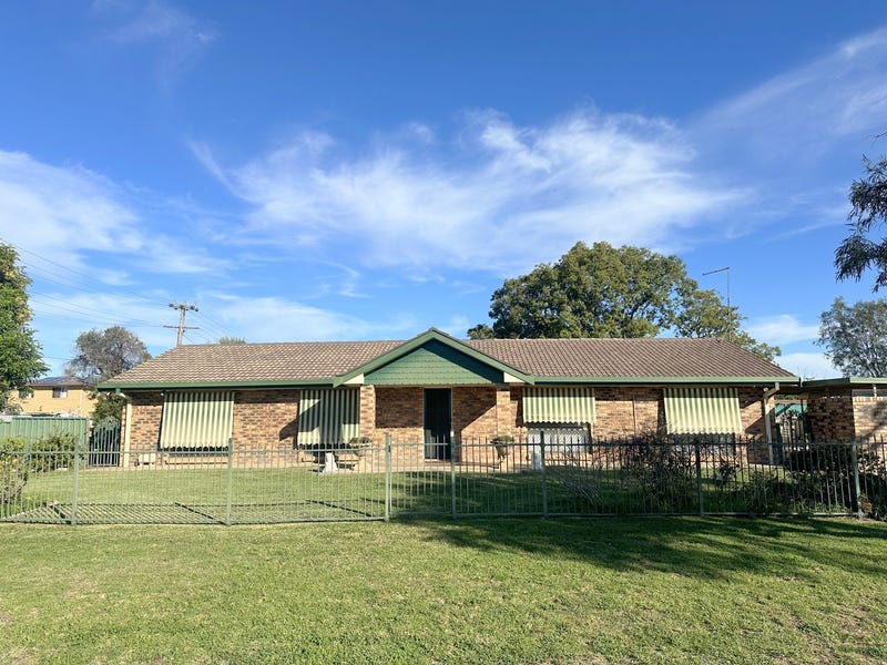 1 Maple Avenue, Moree, NSW 2400 - Property Details