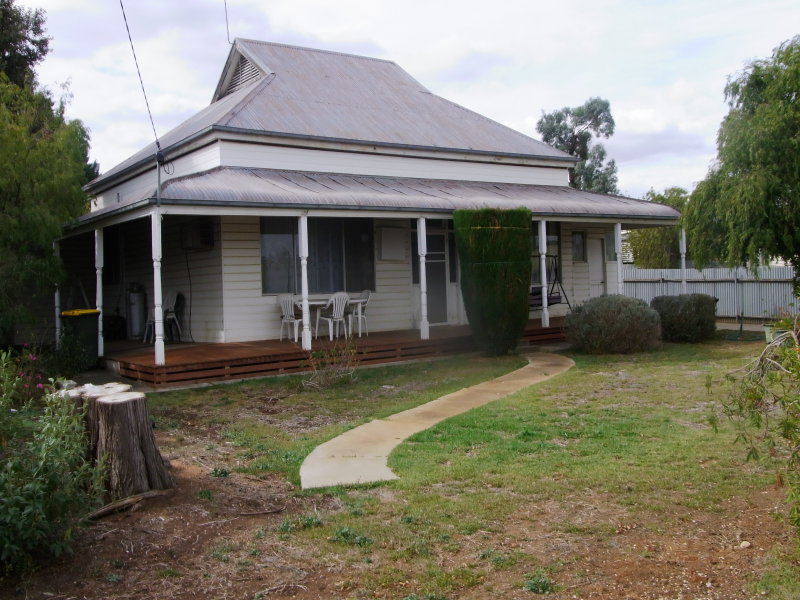 4 Phillips Street, Kaniva, Vic 3419 Property Details