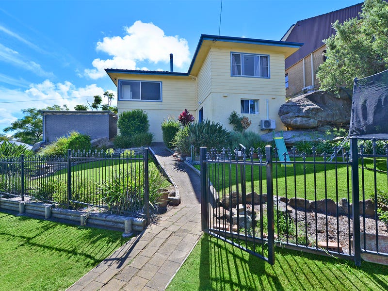 2 Highview Avenue, Manly Vale, NSW 2093