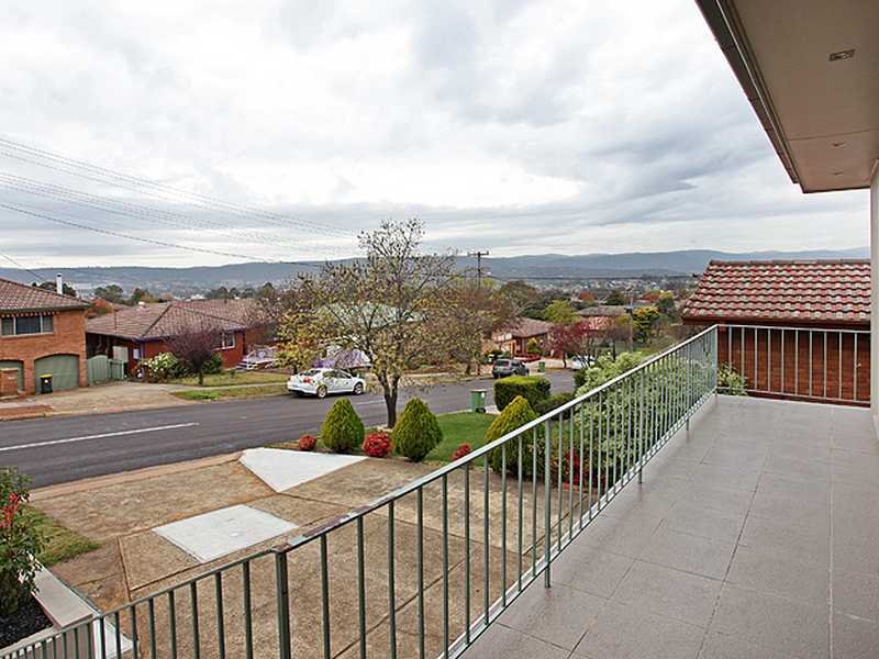 112 Munro Road, Queanbeyan, NSW 2620 Property Details