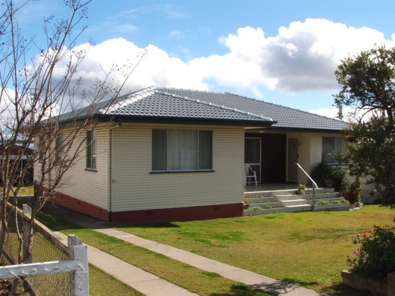 7 Wallace Street, Warwick, QLD 4370