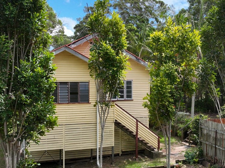 14 yacht st russell island