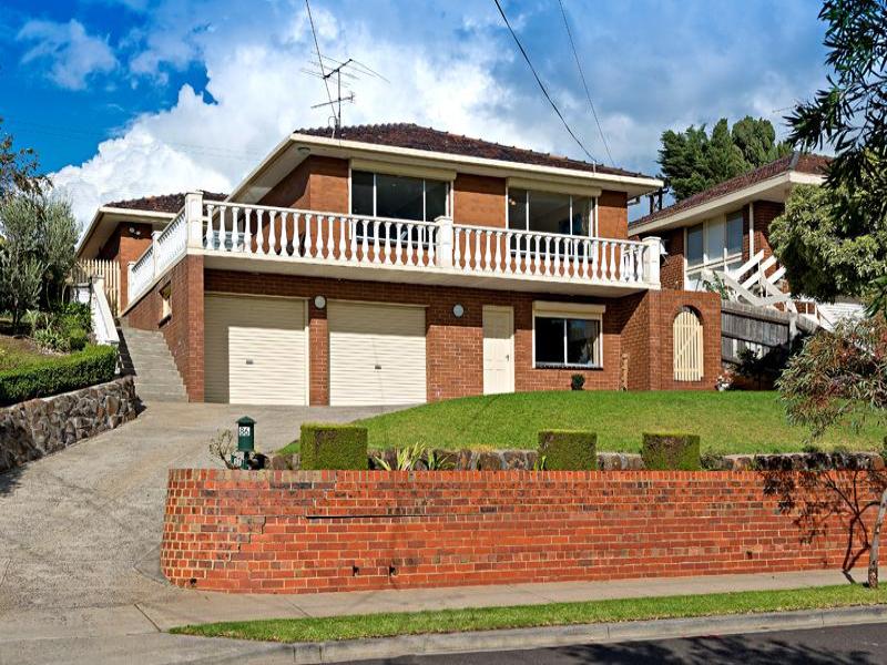 86 Outlook Drive, Glenroy, Vic 3046 Property Details