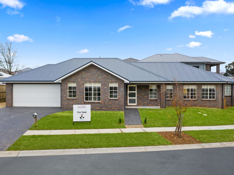 40 Sir James Fairfax Circuit, Bowral, NSW 2576