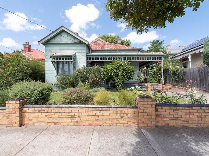 10 Flower Street, Essendon, VIC 3040