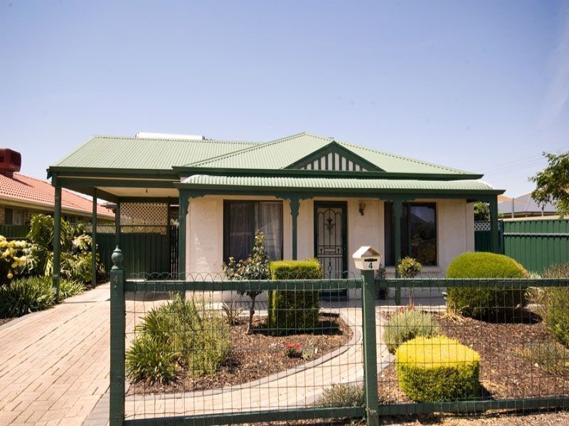 4 Balmoral Street, Hillcrest, SA 5086 Property Details