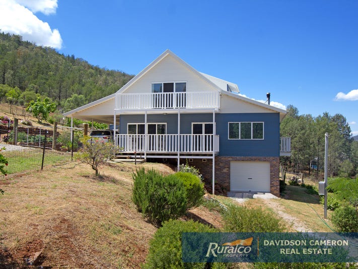 260 Stirling Road, Moore Creek, NSW 2340