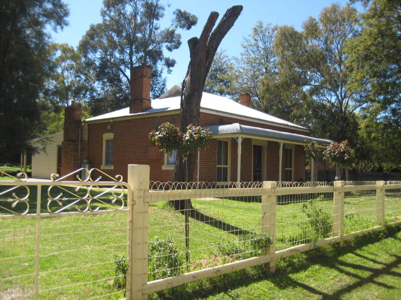 6668 Narragal Street, Geurie, NSW 2818 Property Details