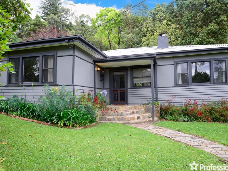 13 Leila Road Warburton Vic 3799 Realestate Com Au