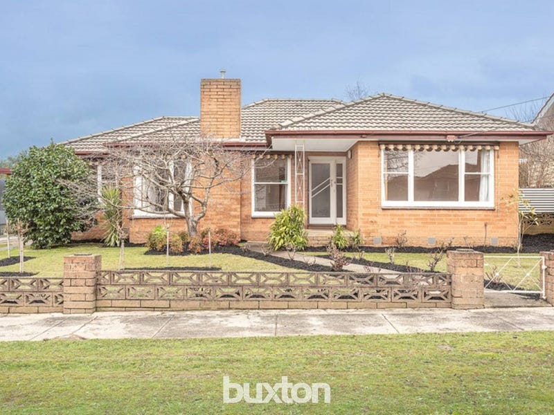 36 Grandview Grove, Wendouree, Vic 3355 Property Details