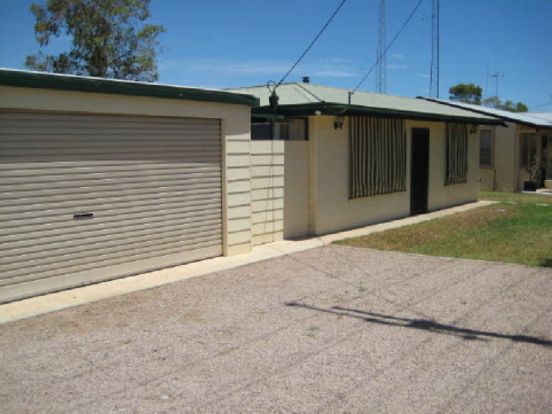 21 Dolphin Road, Fisherman Bay, SA 5522