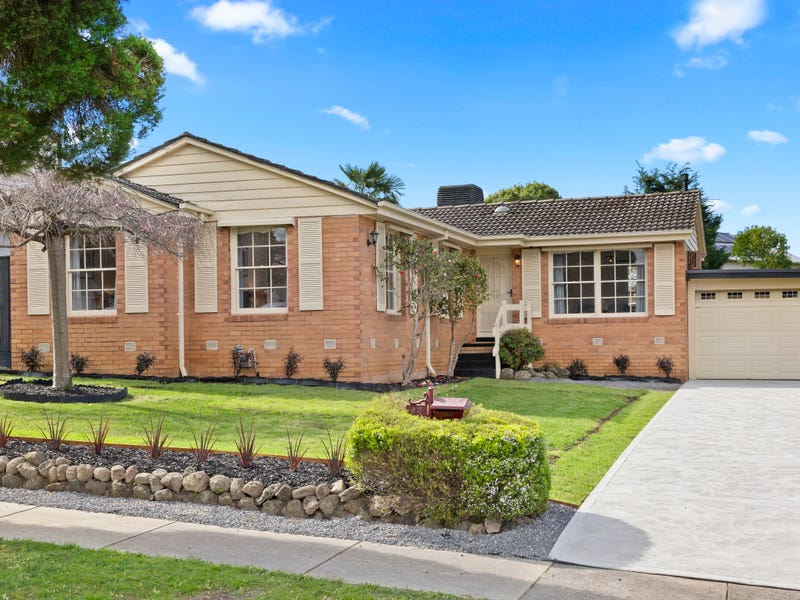 22 Cousin Drive, Bayswater, Vic 3153 Property Details