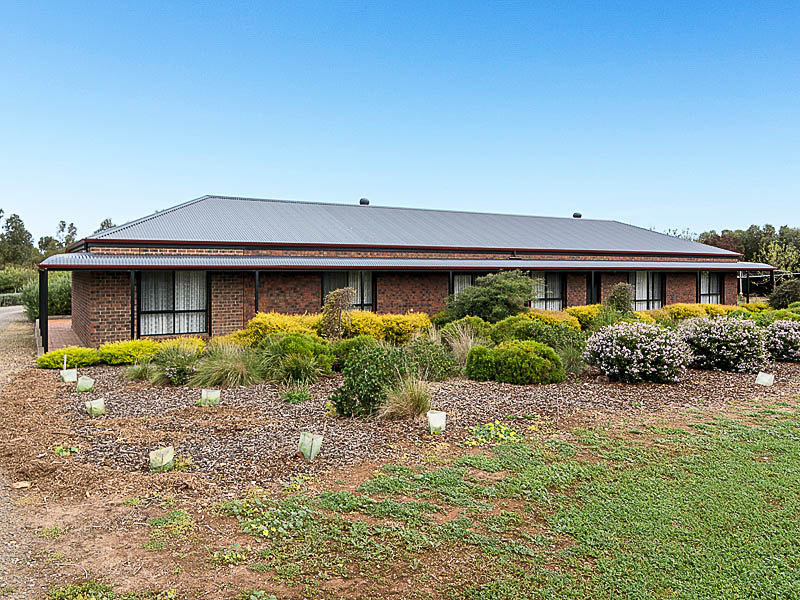 37 Trainers Way, Strathalbyn, SA 5255 Property Details