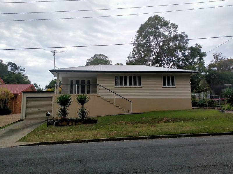 2 Lingard Street, Woodend, QLD 4305