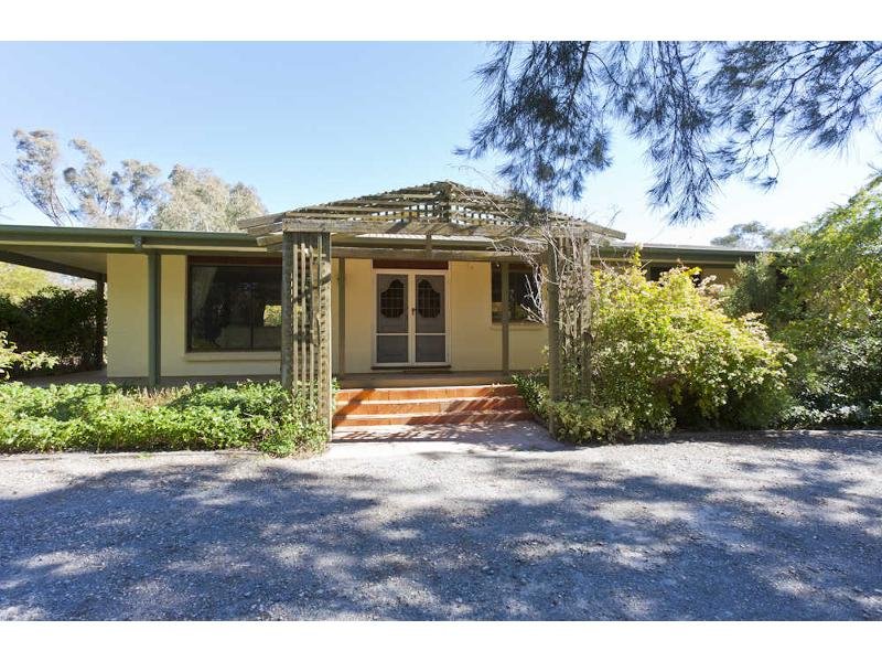 2 Kinsman Drive, Murrumbateman, NSW 2582 Property Details