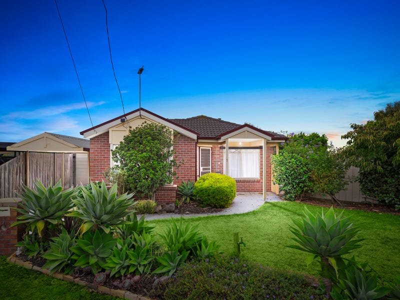 7 Bemboka Court, Werribee, Vic 3030 Property Details