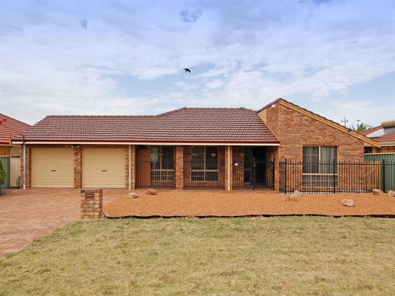 24 Hebbard Street, Samson, WA 6163 Property Details