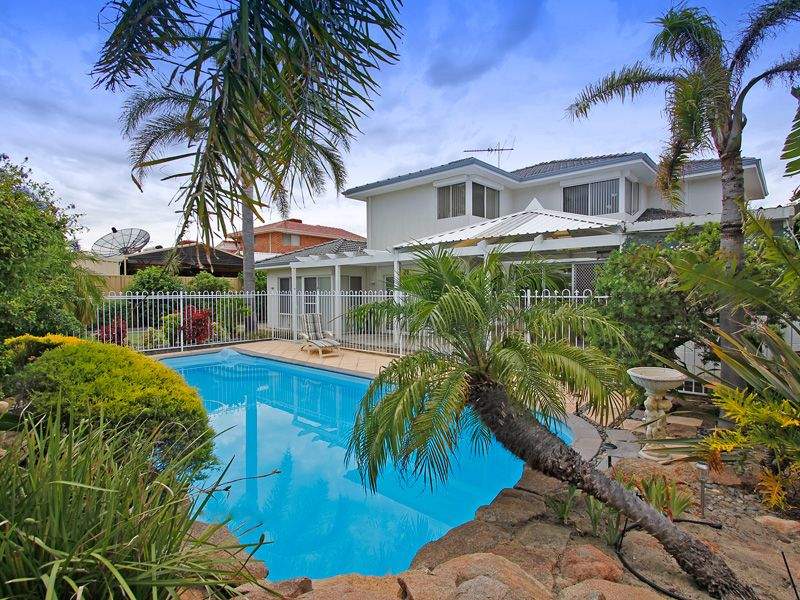 41 Amity Boulevard, Coogee, WA 6166