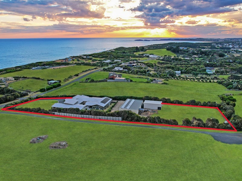 20 Logans Beach Road, Warrnambool, Vic 3280 House for Sale