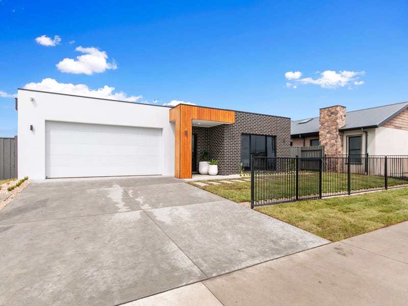 4 Broadway Boulevard, Traralgon, Vic 3844 House for Sale realestate