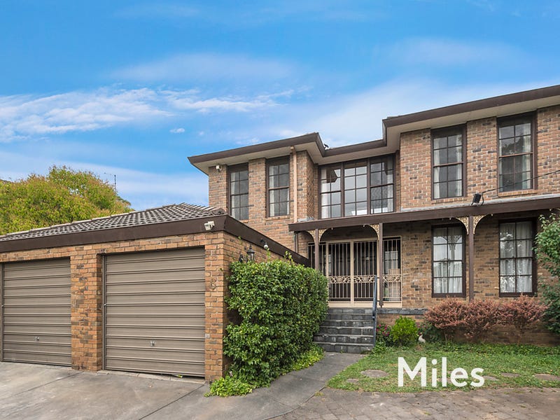 8 Mcauley Drive, Rosanna, VIC 3084